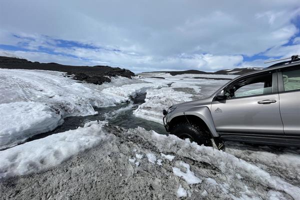 Vorferð jeppadeildar á Vatnajökul - Eystri hópur