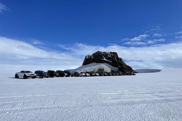 Vorferð jeppadeildar á Vatnajökul - vestari hópur